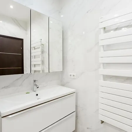 180 Eden, Luxury At Sacre Coeur