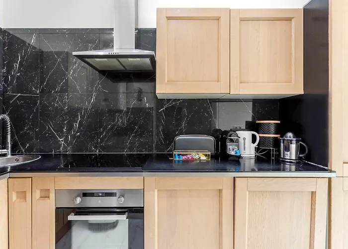 180 Eden, Luxury At Sacre Coeur Апартаменты Париж