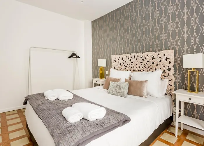 Апартаменты 180 Eden, Luxury At Sacre Coeur *