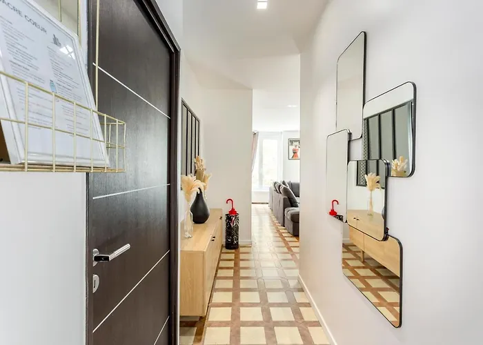 180 Eden, Luxury At Sacre Coeur